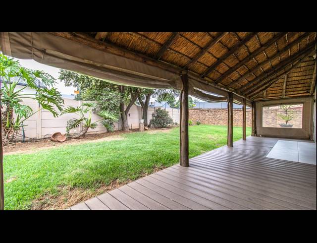 3 BEDROOM FREEHOLD FOR SALE IN RANDHART